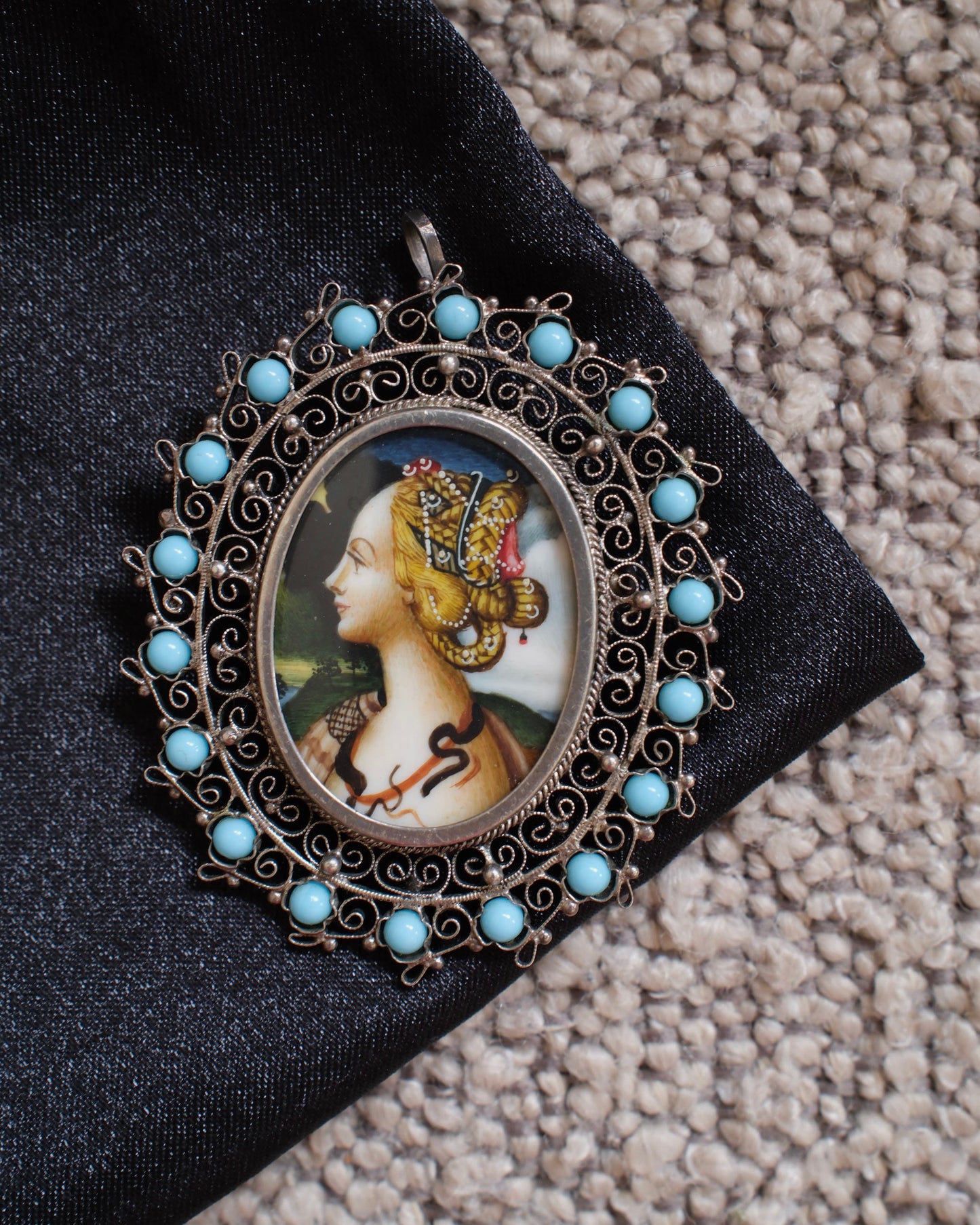 Brooch by Volmer Bahner