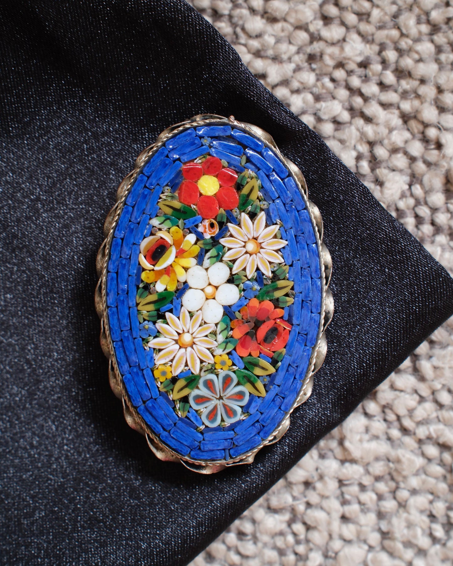 Brooch by Volmer Bahner